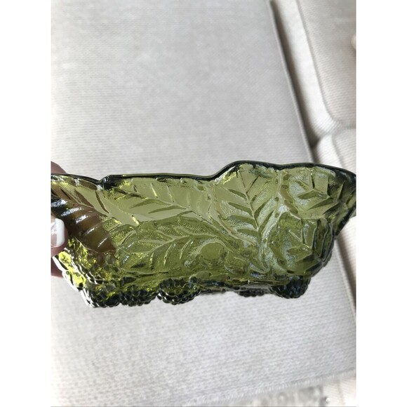 Vintage Dark Green Logenberry Indiana Glass Candy Dish - Picture 4 of 4